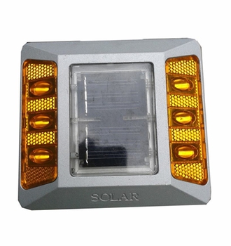 หมุดกระจกจราจร Reflective road pins