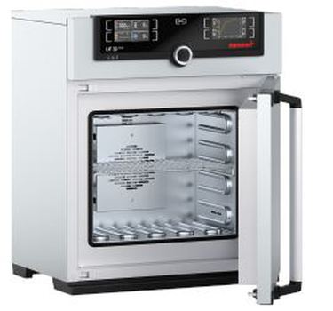 ตู้อบลมร้อน Memmert UF30
