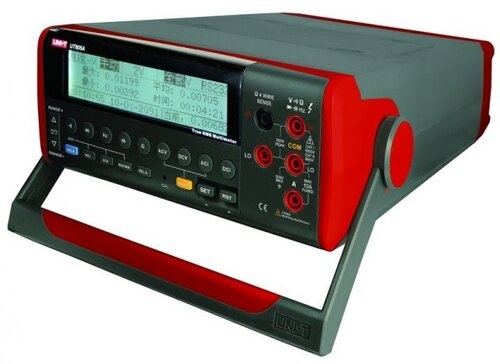 เครื่องวัดมัลติมิเตอร์แบบตั้งโต๊ะ รุ่น ut805a